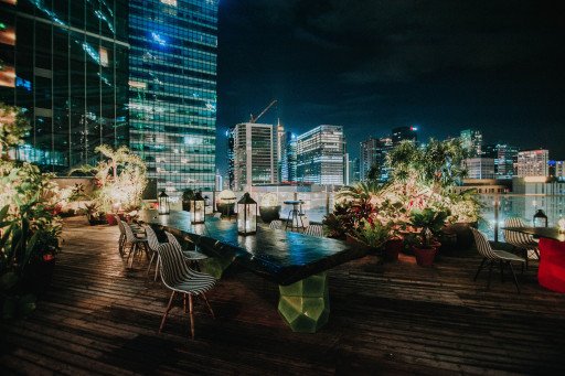 City Rooftop Gardens: The Oasis in the Urban Jungle